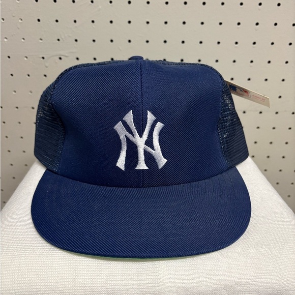 MLB Other - Vintage Official MLB NY Hat